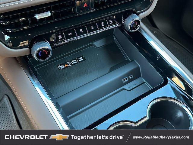 2026 Chevrolet Suburban High Country - Photo 21