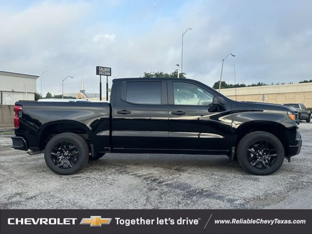 New 2026 Chevrolet Silverado 1500 Custom Truck Crew Cab