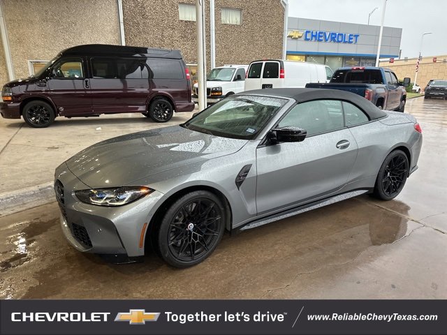 2023 Bmw M4 Competition xDrive Convertible photo 2