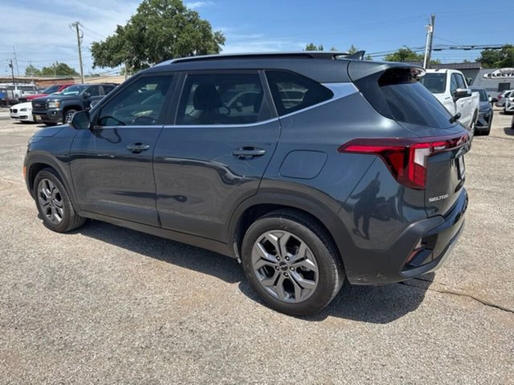 Used 2024 Kia Seltos S SUV