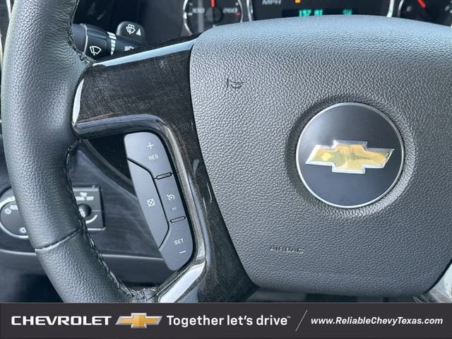 2025 Chevrolet Express Cargo Work Van - Photo 18