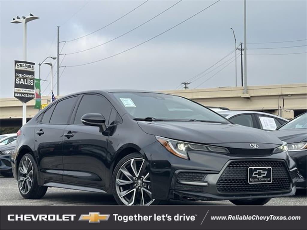 Used 2021 Toyota Corolla SE Sedan