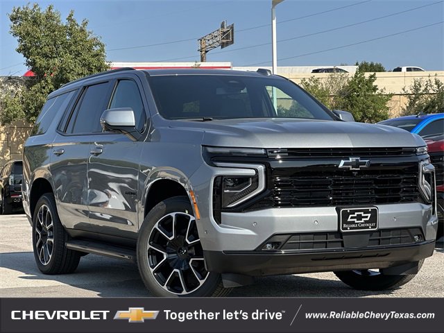 2026 Chevrolet Tahoe RST photo 2