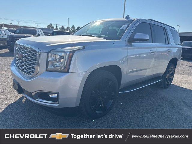 2019 Gmc Yukon SLT photo 3