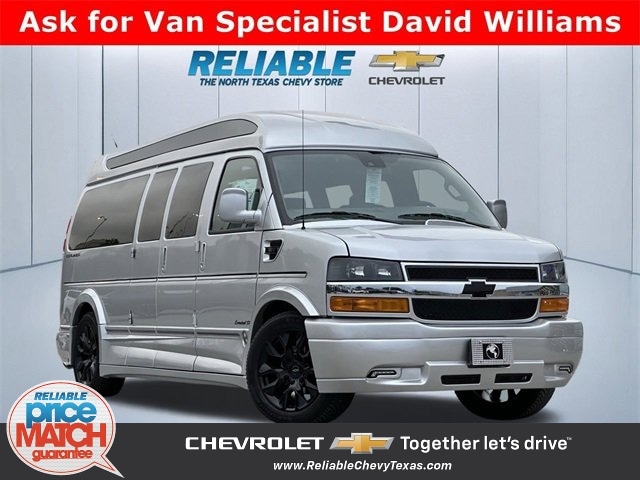 2025 Chevrolet Express Cargo Work Van's photo