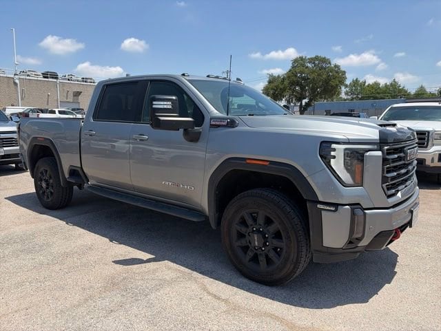 2024 GMC Sierra 4WD Crew Cab Standard Box AT4's photo