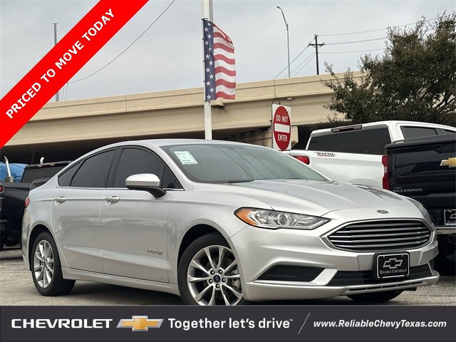 Used 2017 Ford Fusion Hybrid S with VIN 3FA6P0UU1HR360656 for sale in Richardson, TX