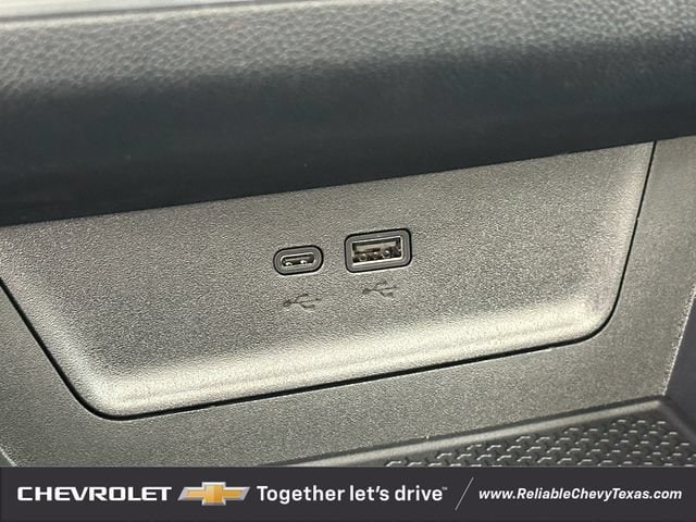 2027 Chevrolet Equinox RS - Photo 20