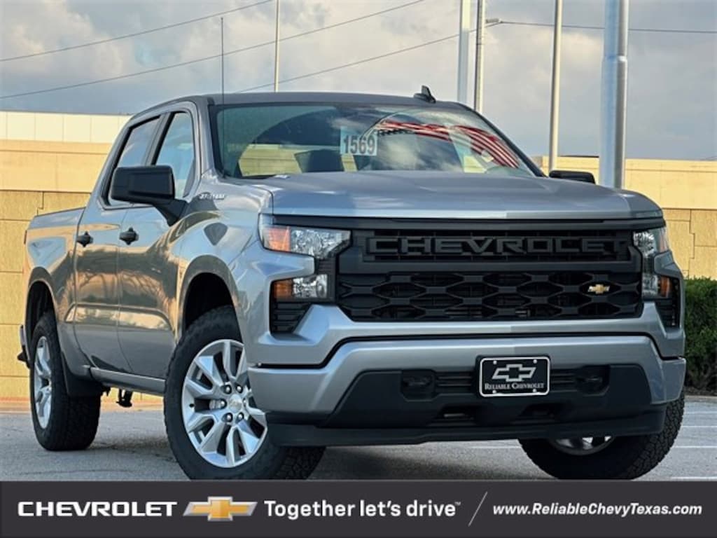 New 2026 Chevrolet Silverado 1500 Custom Truck Crew Cab
