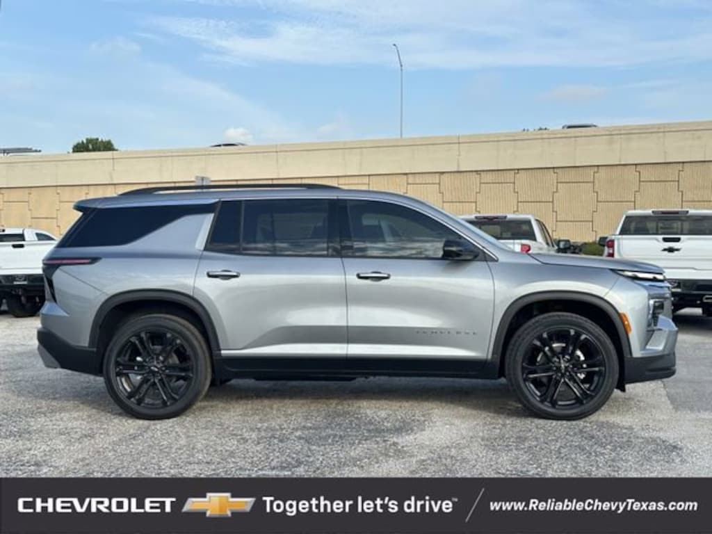 New 2026 Chevrolet Traverse LT SUV