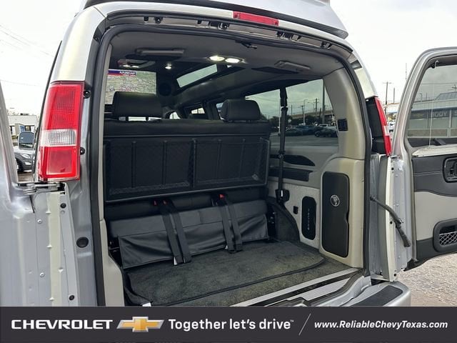 2025 Chevrolet Express Cargo Work Van - Photo 34
