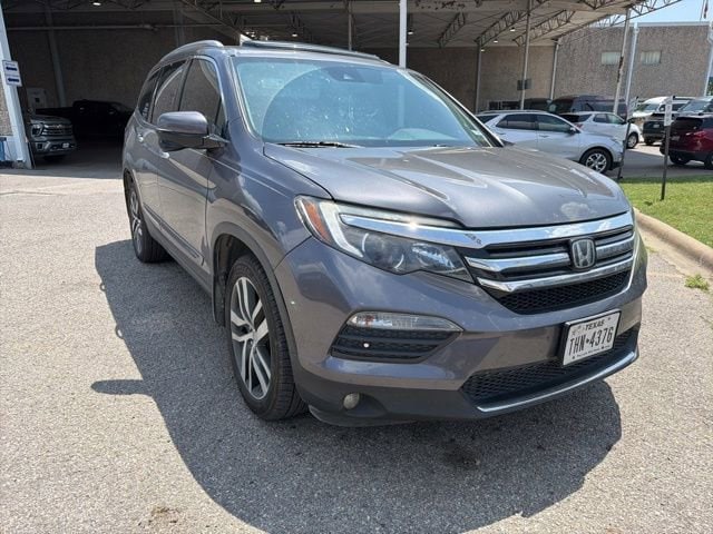 2018 Honda Pilot 4WD Touring's photo