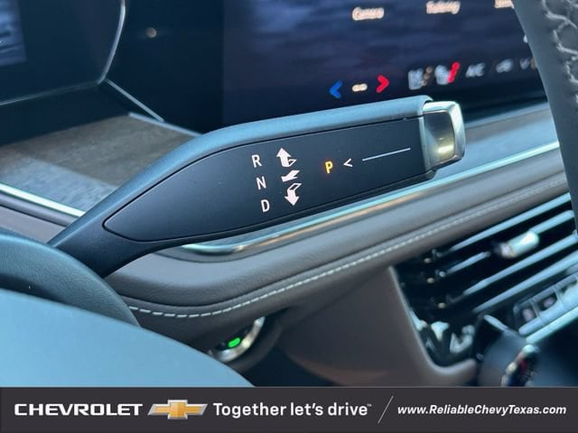 2026 Chevrolet Suburban High Country - Photo 17