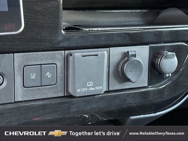 2025 Chevrolet Express Cargo Work Van - Photo 23