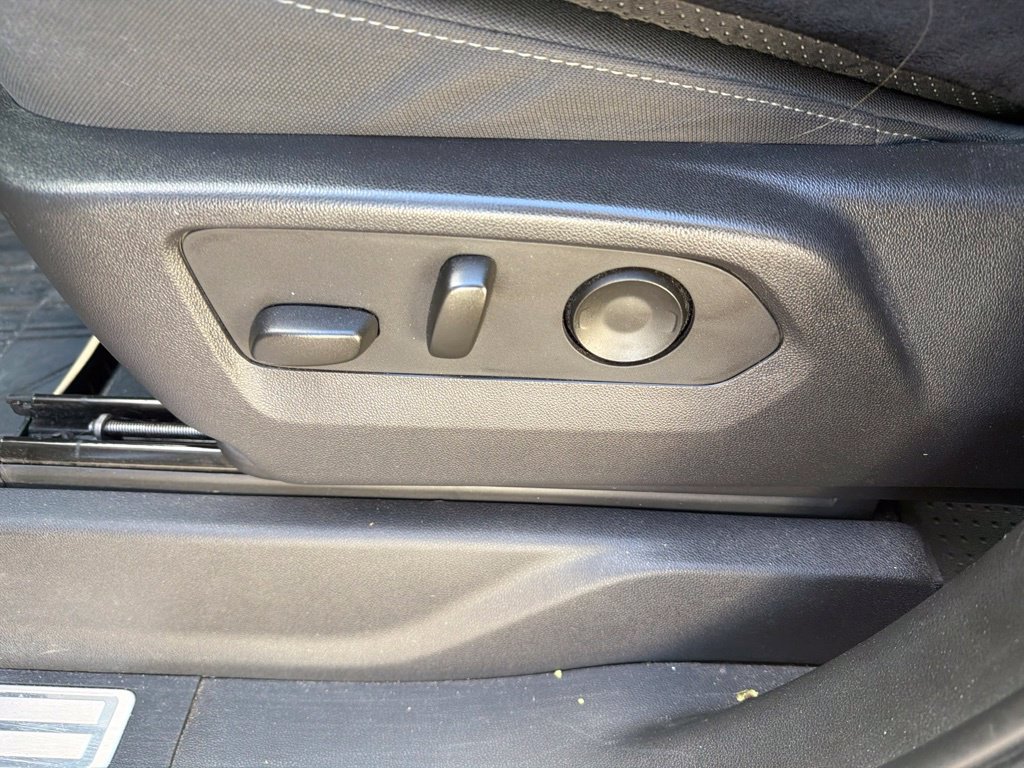 2023 Chevrolet Silverado 1500 LT - Photo 10