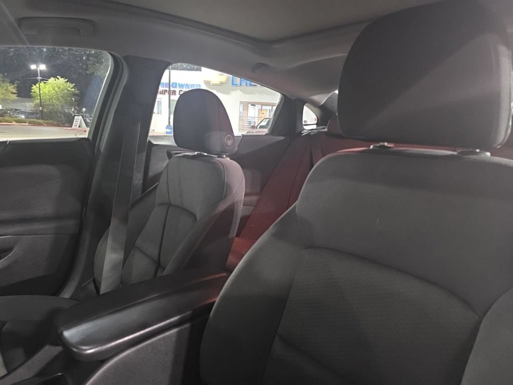 2023 Chevrolet Malibu 1LT - Photo 12