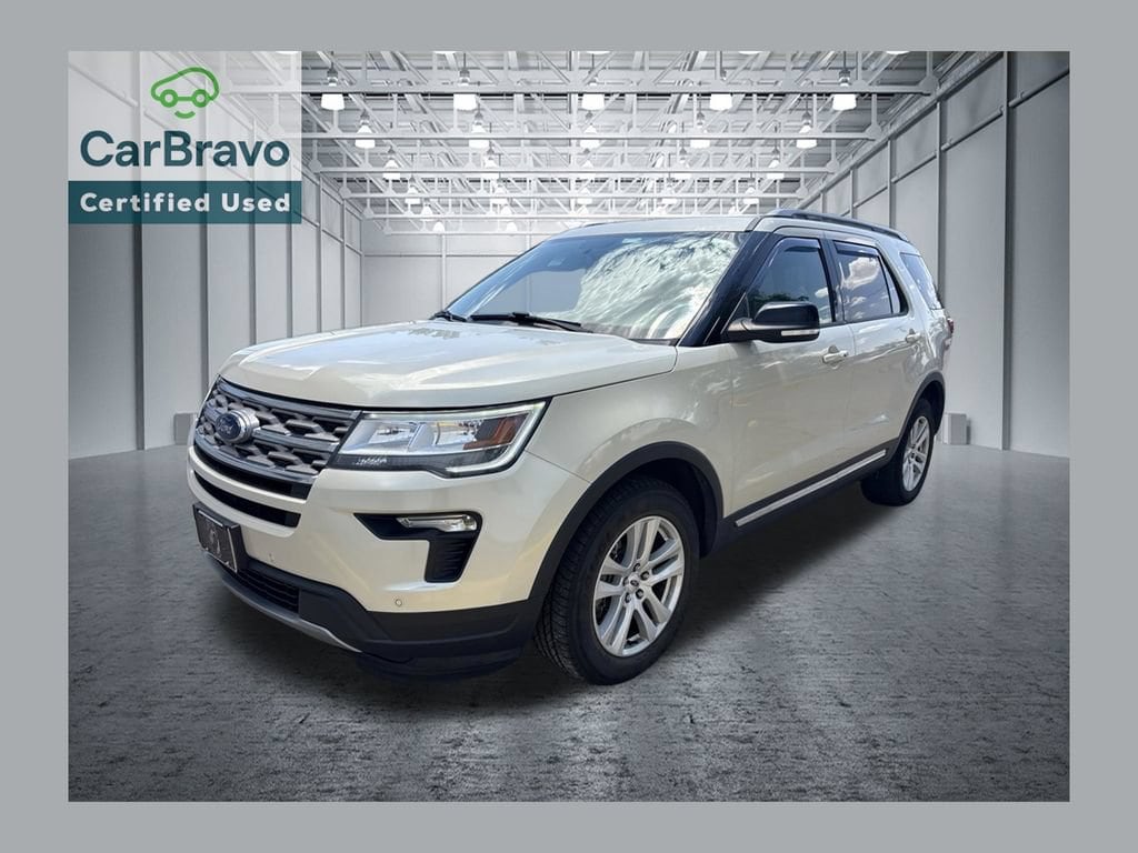  2018 Ford Explorer XLT AWD   