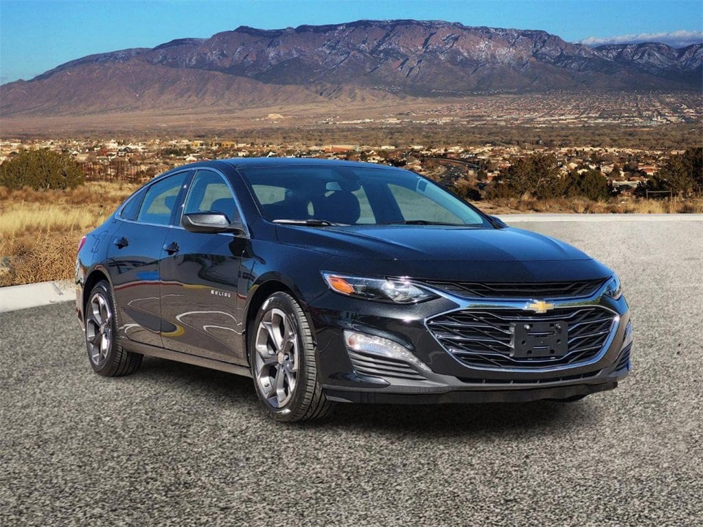 Certified 2022 Chevrolet Malibu LT Car