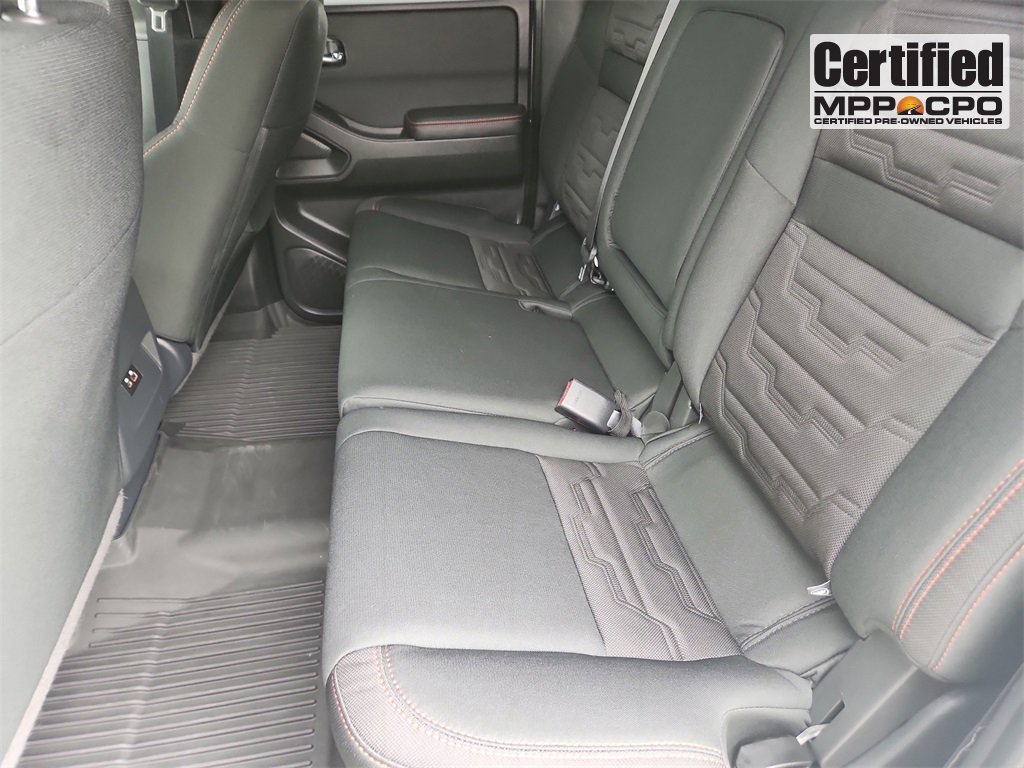 Frontier Crew Cab PRO-4X