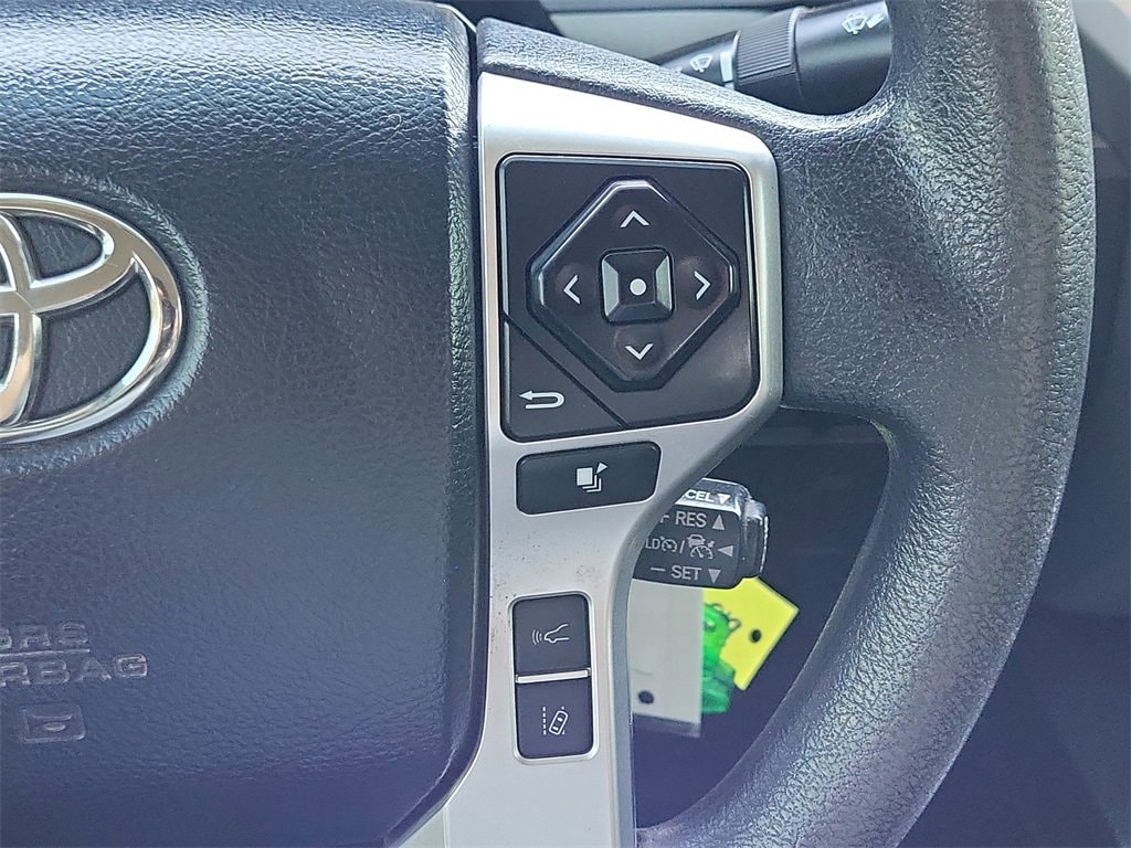 Tundra CrewMax Cab SR5