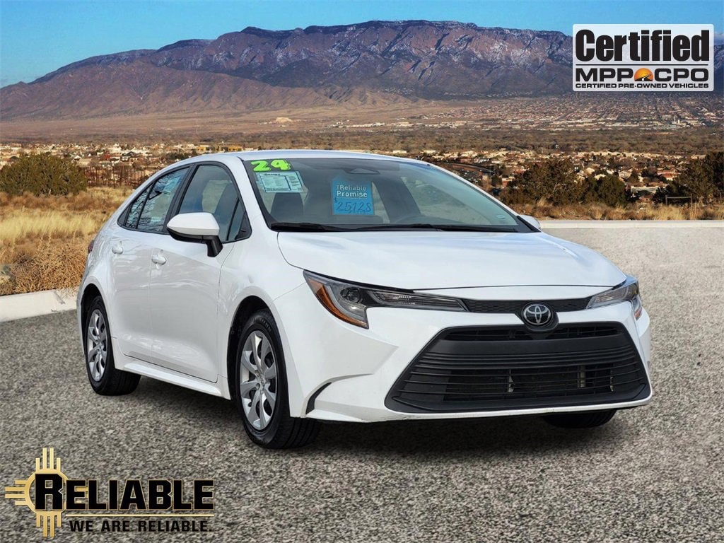 Used 2024 Toyota Corolla LE