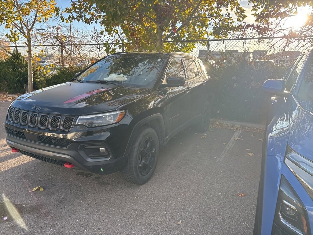 Used 2023 Jeep Compass Trailhawk
