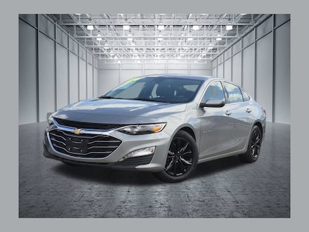 2024 Chevrolet Malibu 1LT Car