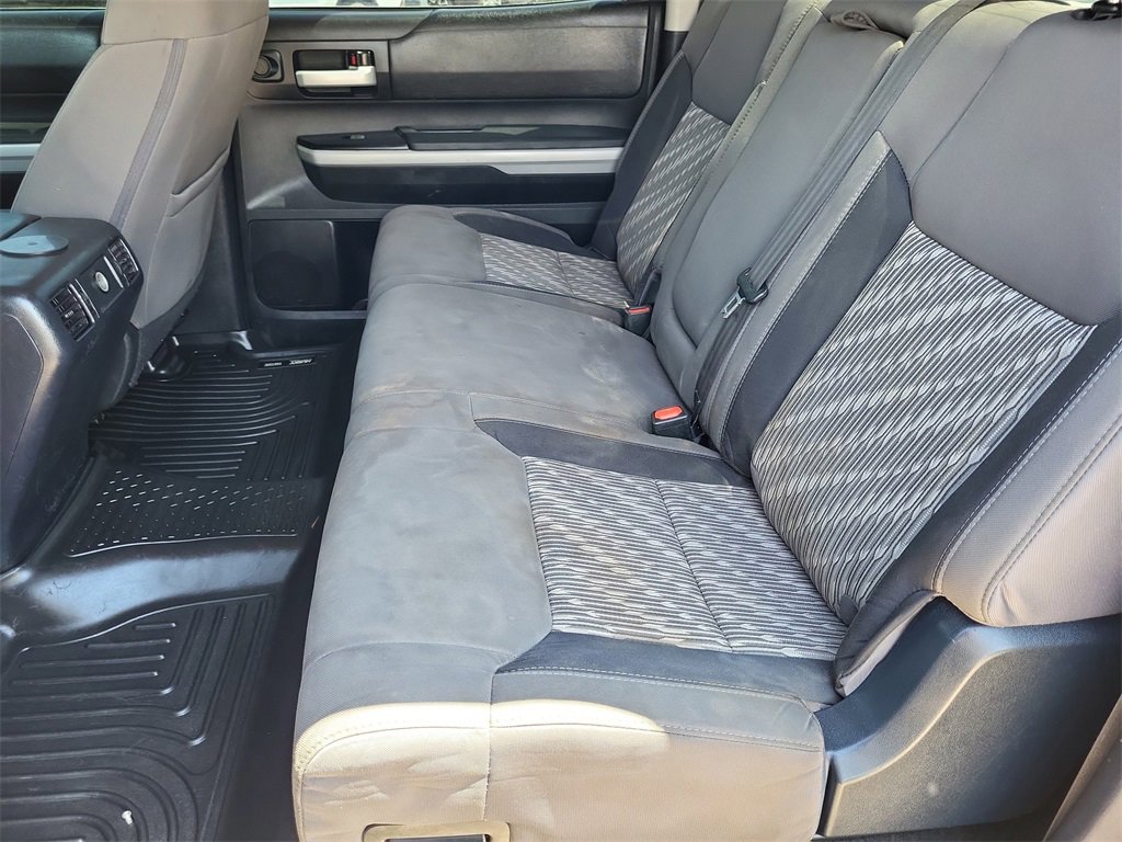 Tundra CrewMax Cab SR5
