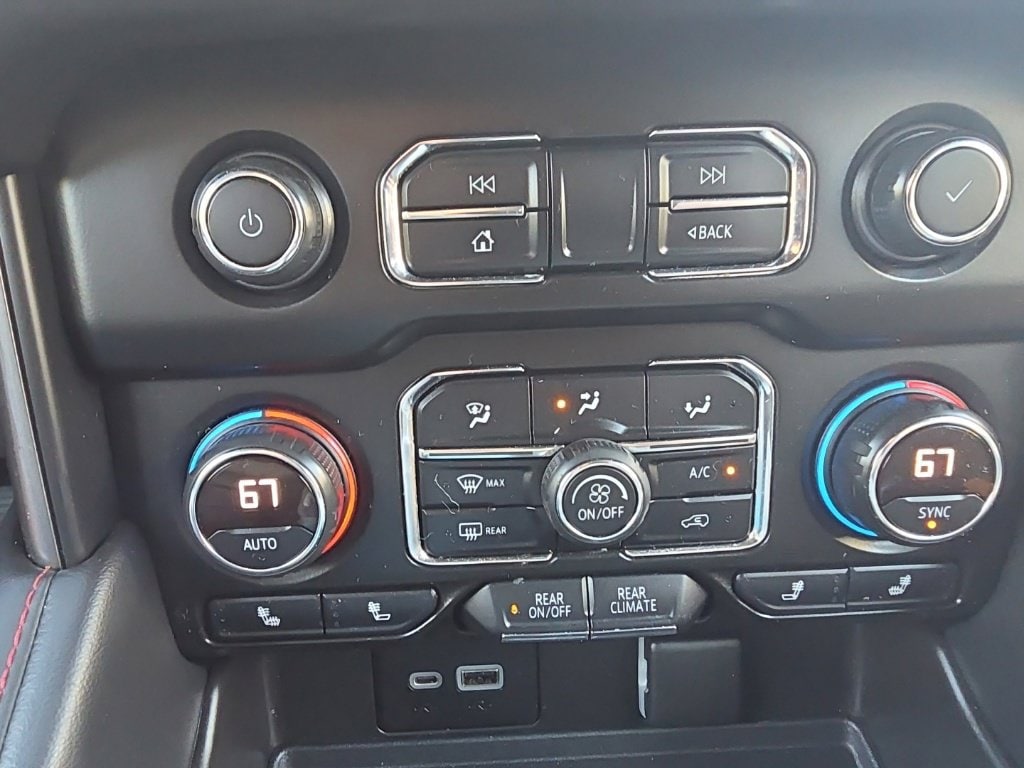 2021 Chevrolet Tahoe RST - Photo 20