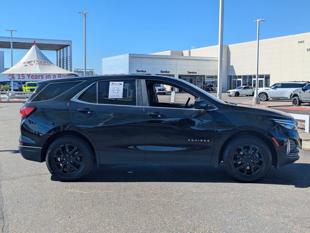 2024 Chevrolet Equinox LT - Photo 31