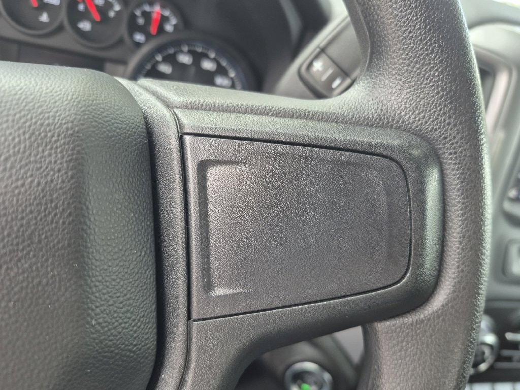 2025 Chevrolet Silverado 1500 Custom - Photo 21
