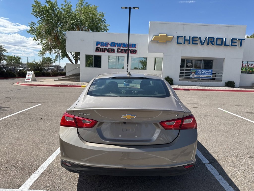 2023 Chevrolet Malibu 1LT photo 4
