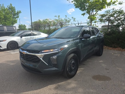 2025 Chevrolet Trax LS SUV