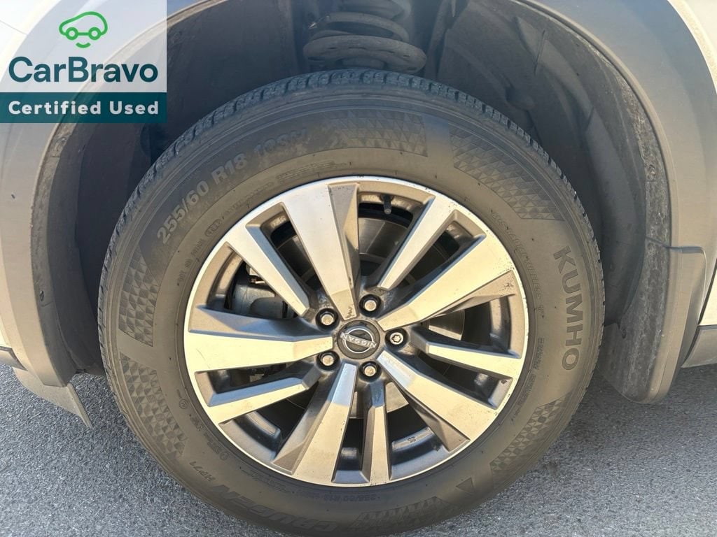 Used 2022 Nissan Pathfinder SL 4WD SUV