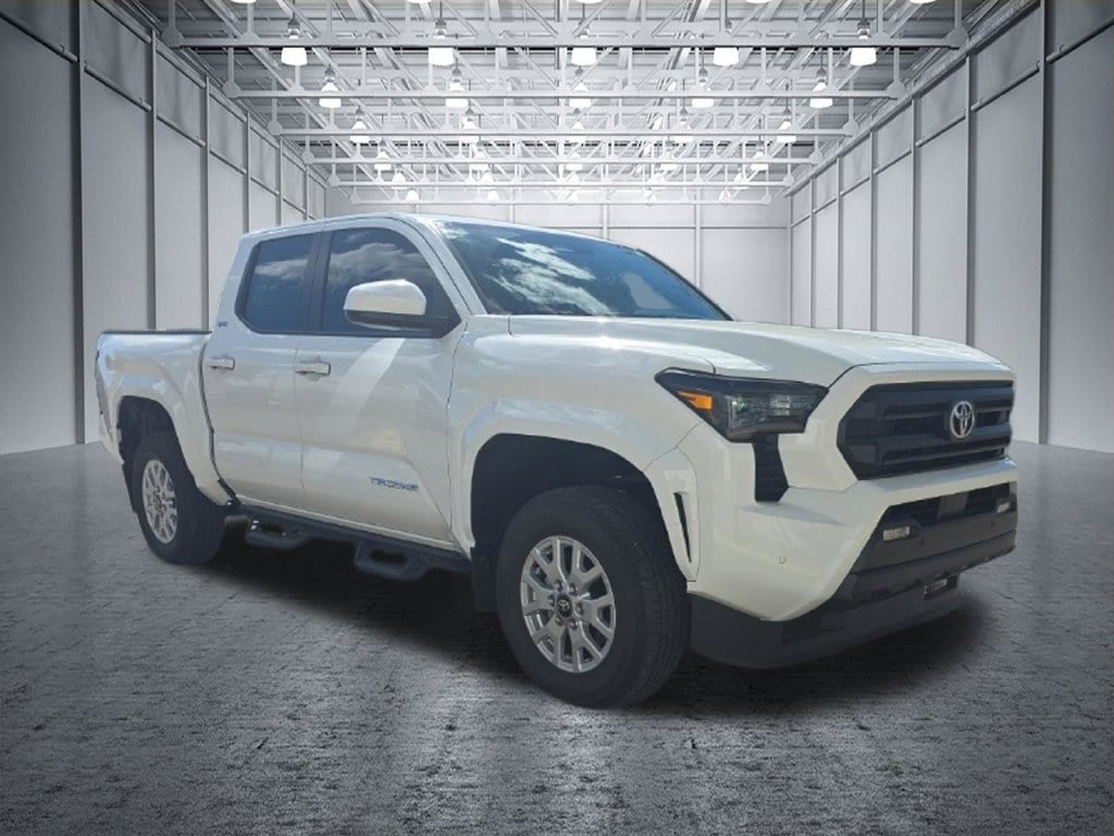 2024 Toyota Tacoma SR5 - Photo 10
