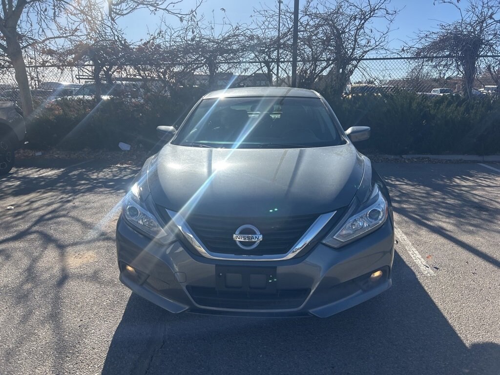 Used 2018 Nissan Altima 2.5 SV Sedan