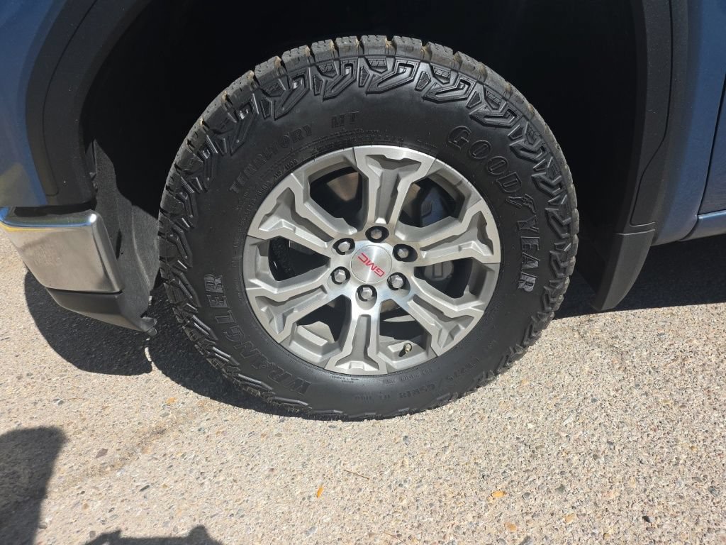 3GTUUAED1RG323568