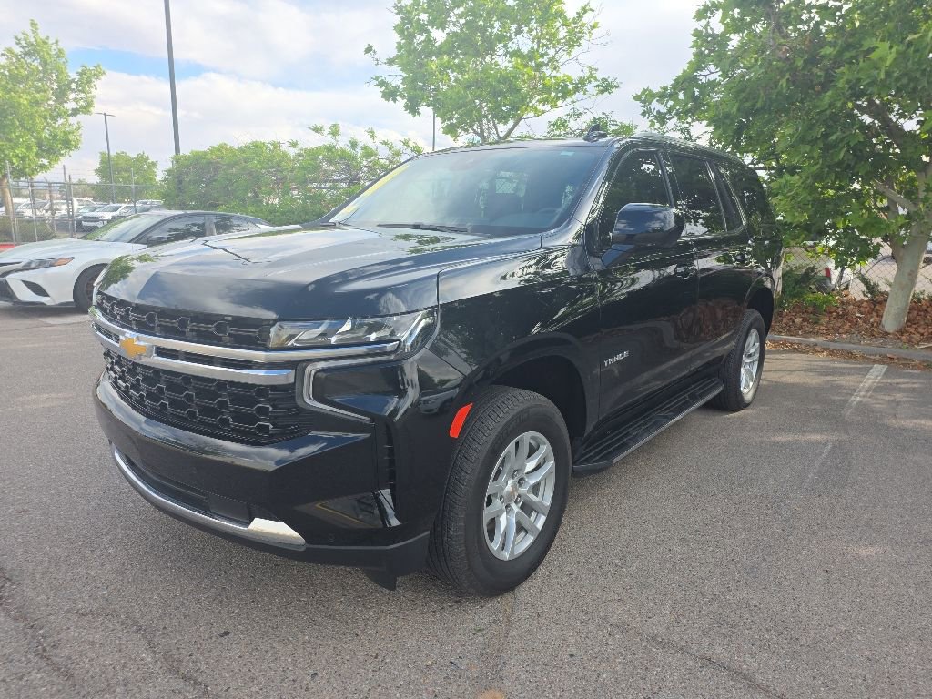 2024 Chevrolet Tahoe 4WD LS's photo