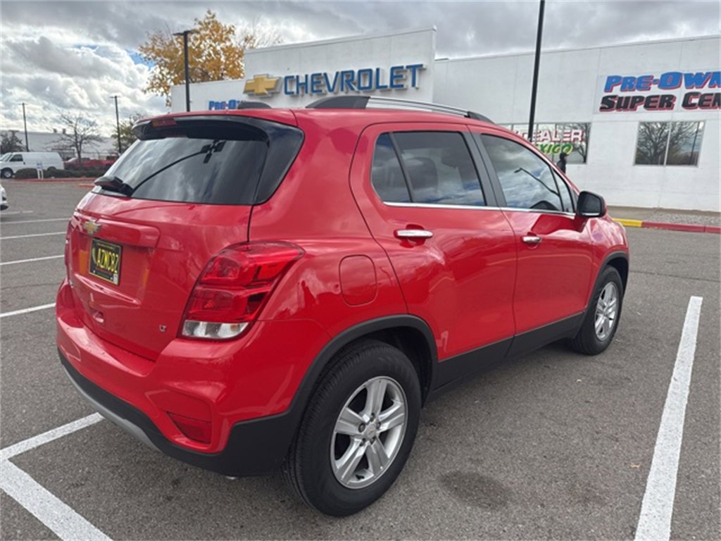 2020 Chevrolet Trax LT photo 3