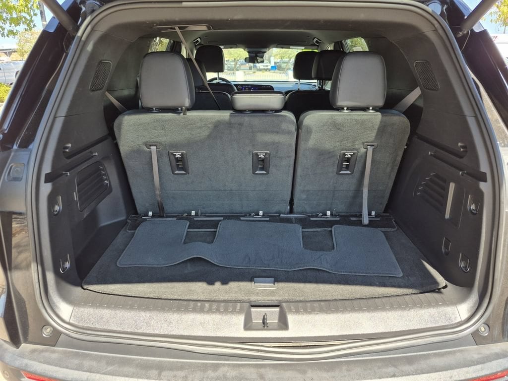 2026 Chevrolet Traverse LT - Photo 24