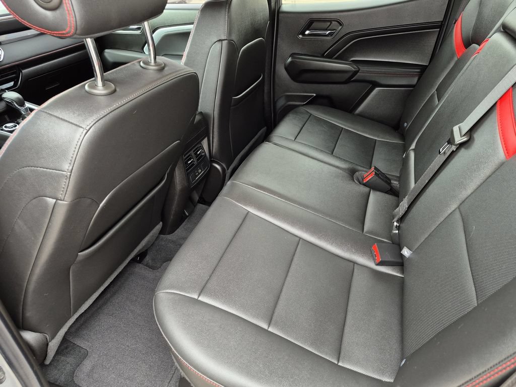 2023 Chevrolet Colorado Z71 - Photo 23