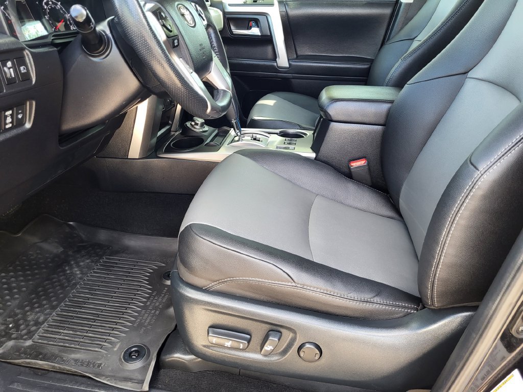2024 Toyota 4Runner SR5 Premium - Photo 9