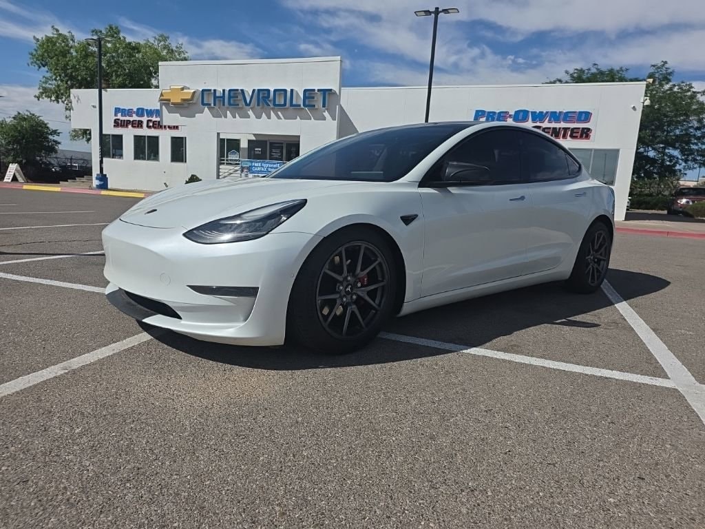 2020 Tesla Model 3 Standard Range Plus's photo