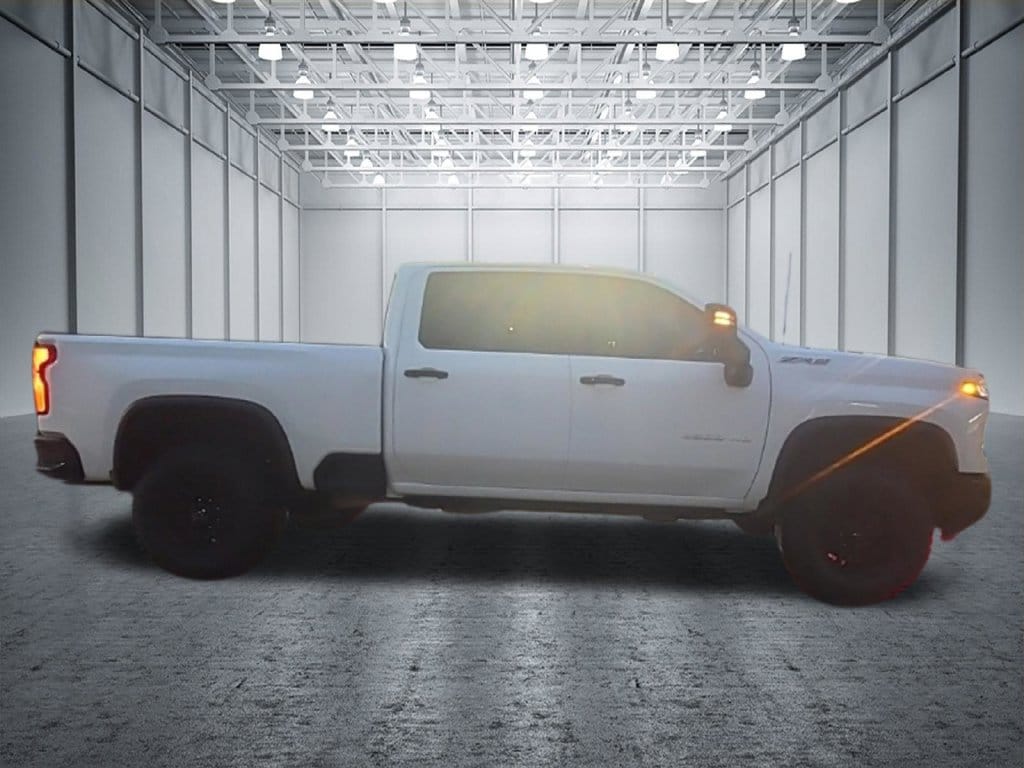 2026 Chevrolet Silverado 2500HD ZR2 - Photo 10