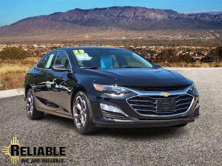 2023 Chevrolet Malibu LT Car