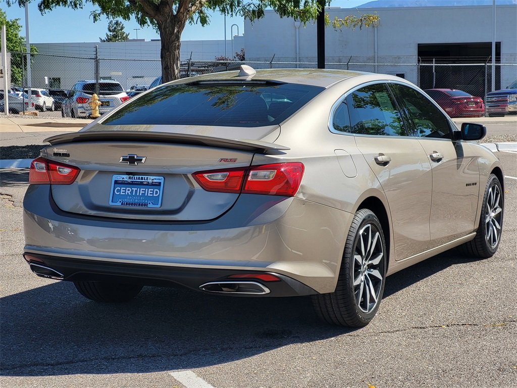 2022 Chevrolet Malibu RS photo 3