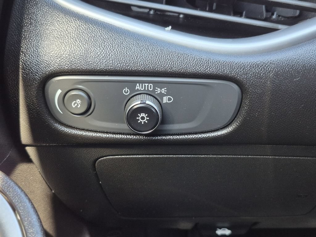 2024 Chevrolet Malibu 1LT - Photo 10