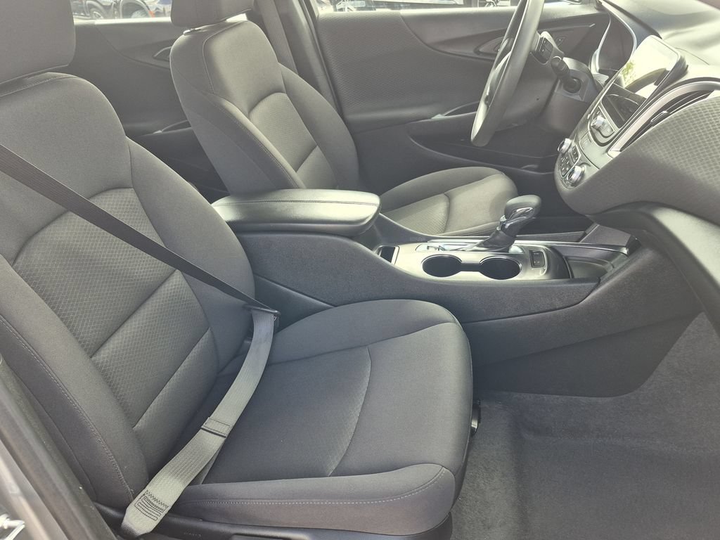2024 Chevrolet Malibu 1LT - Photo 12