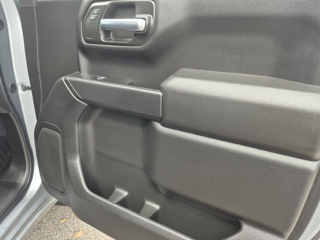 2025 Chevrolet Silverado 1500 Custom - Photo 16