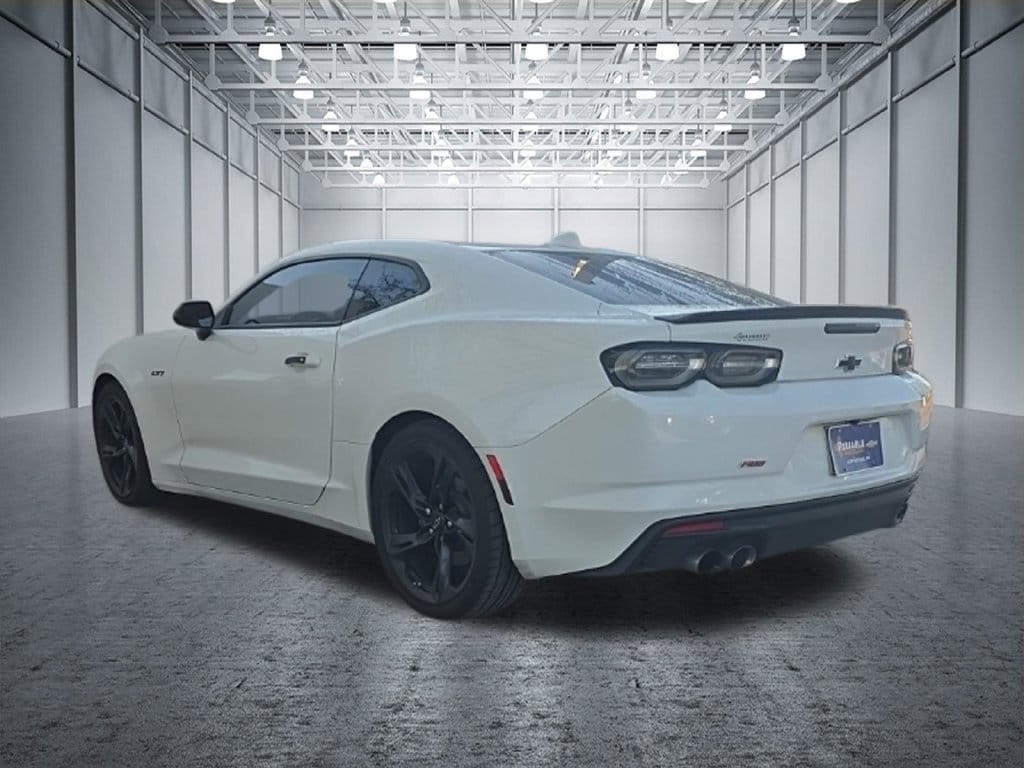 2021 Chevrolet Camaro LT1 - Photo 4
